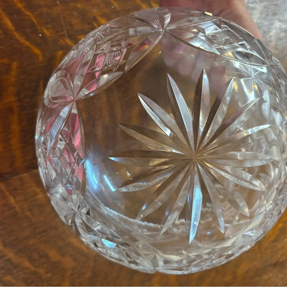 NWT Crystal Bowl “Elizabeth “ by Fifth Avenue crystal LTD